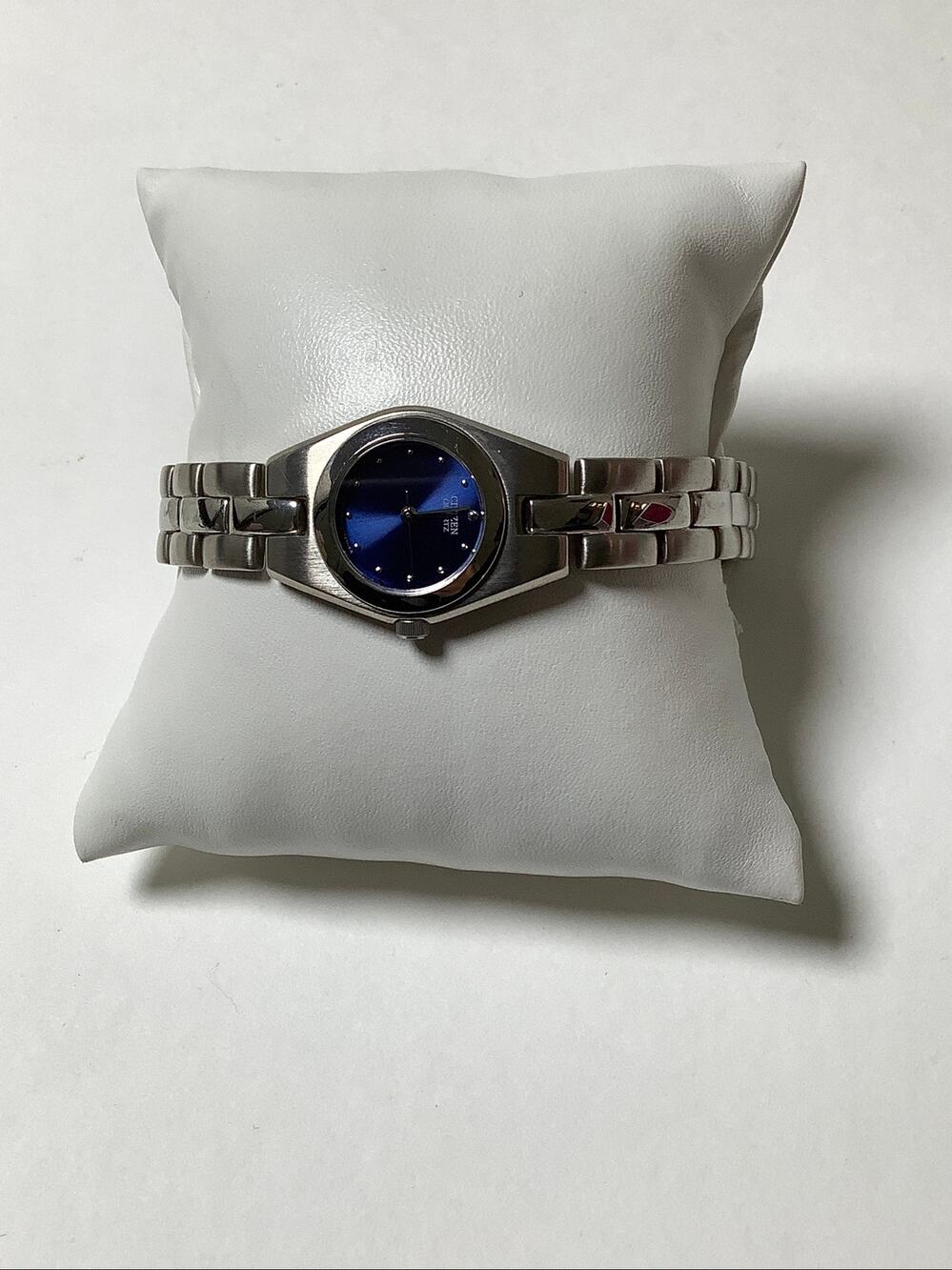 Citizen Quartz Women's Silver-Tone Blue Center Analog Thin Wristwatch A7-62